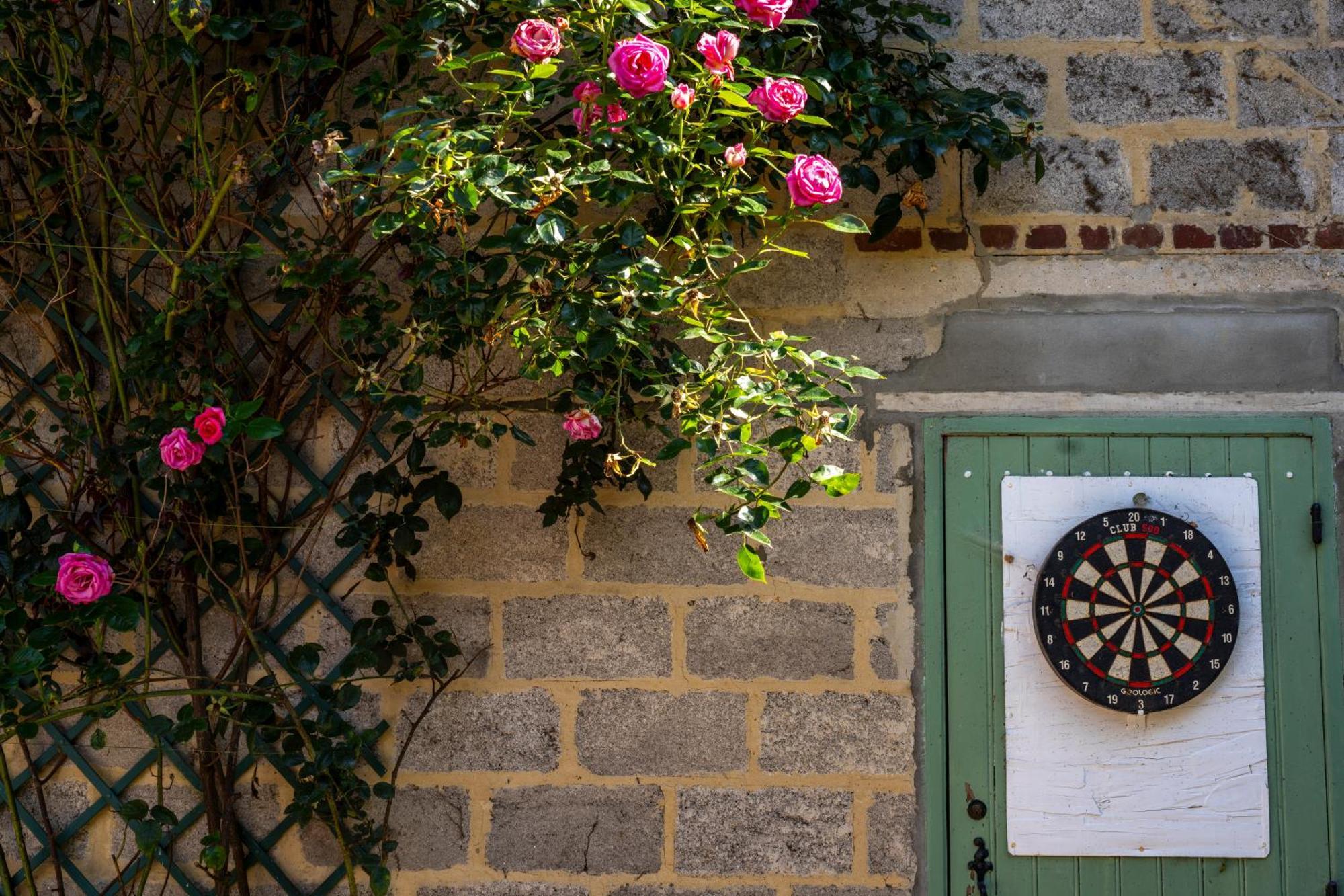 Auberge De L'Arc En Ciel Fauquembergues Bagian luar foto